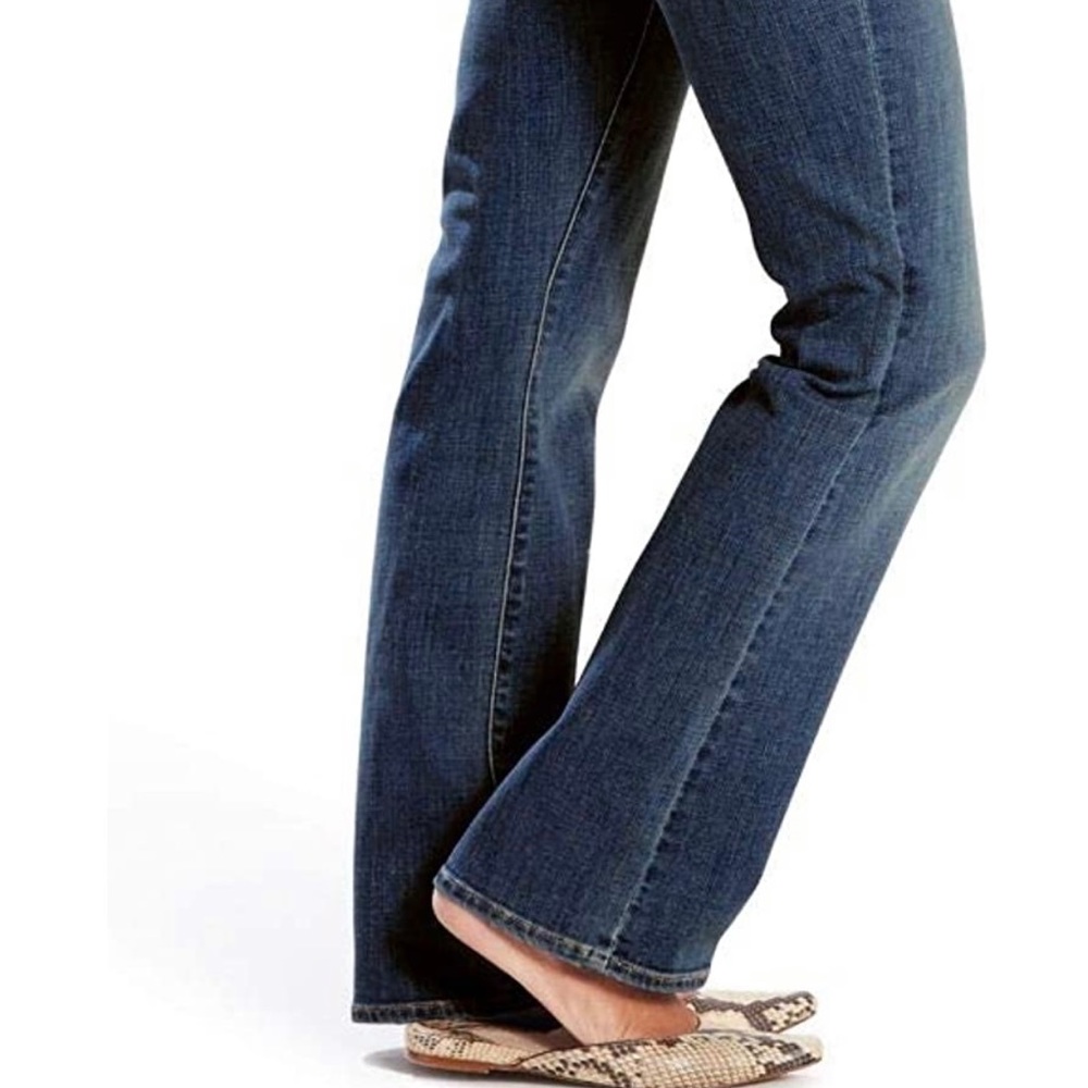 Levi’s Flare Jeans Size 26
